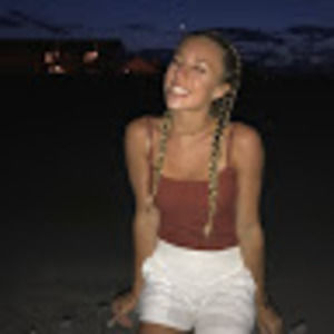 Meet your Posher, Lexi